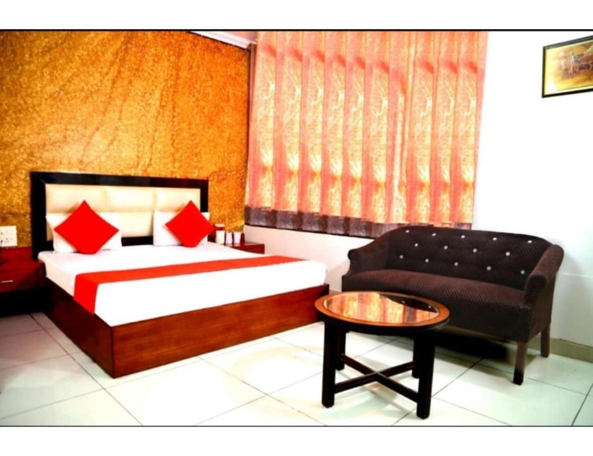 Hotel Kirandeep Agra Agra  Exterior photo